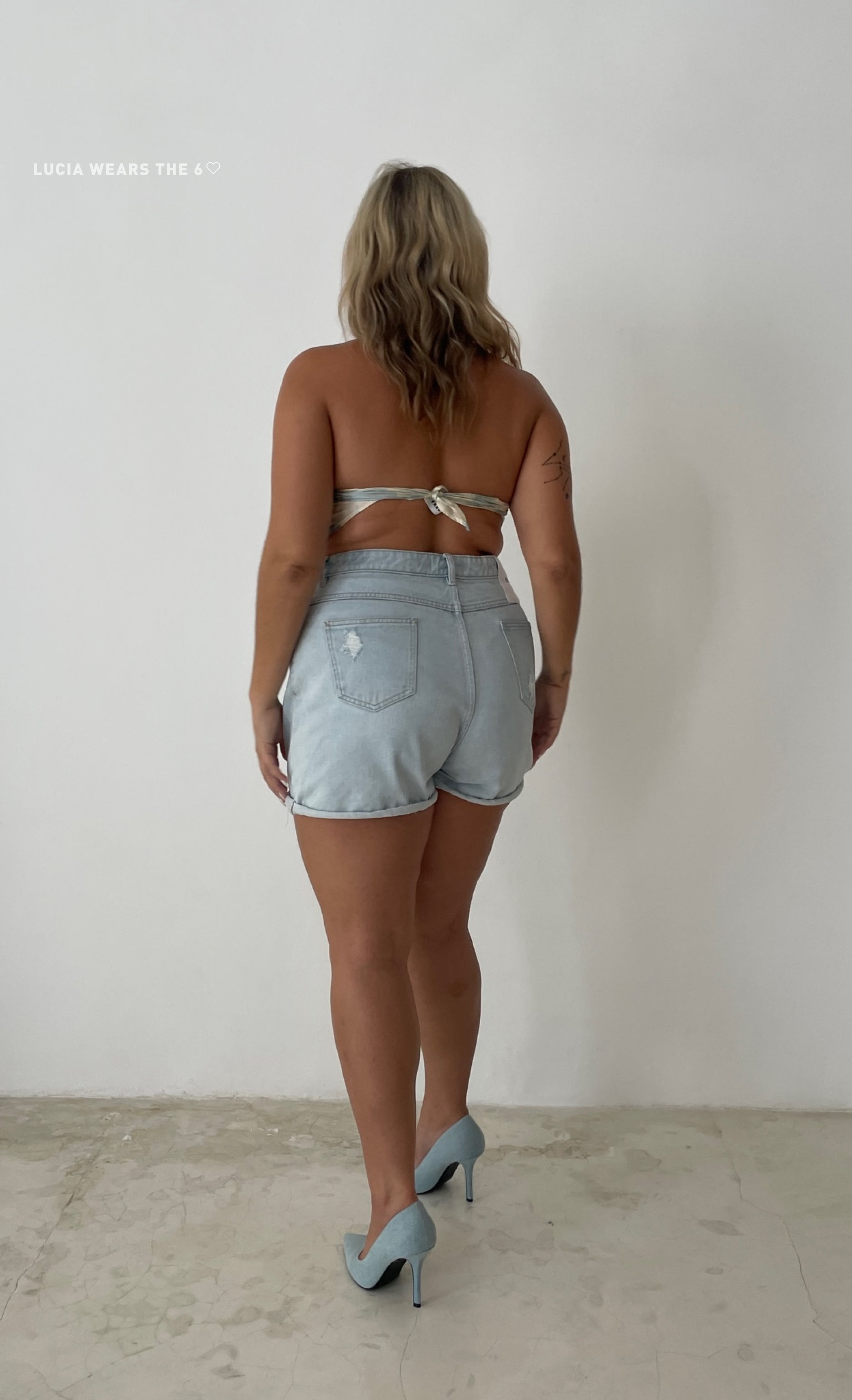ROLL UP SHORTS in LIGHT BLUE