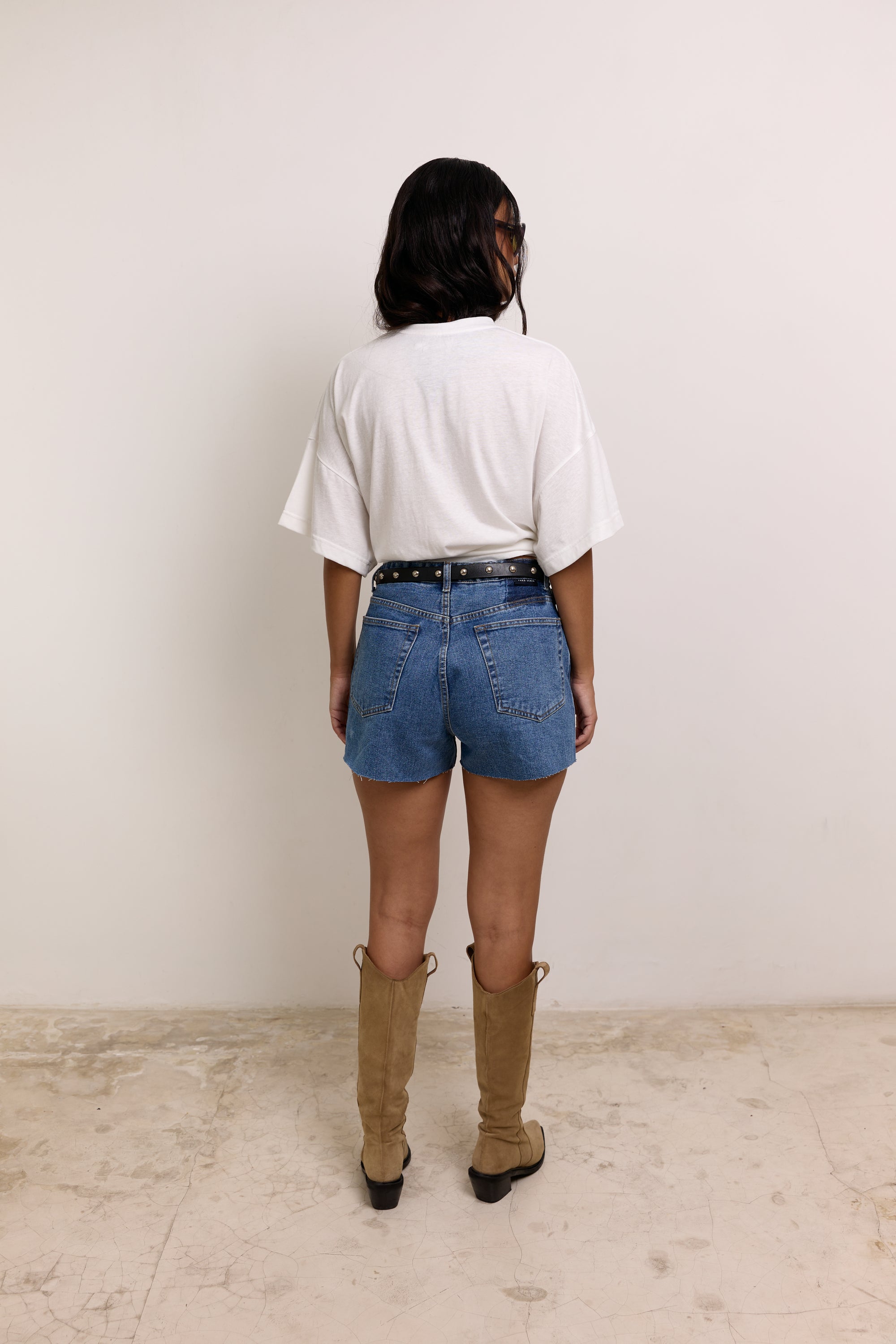 SHORTS 01 in DARK BLUE