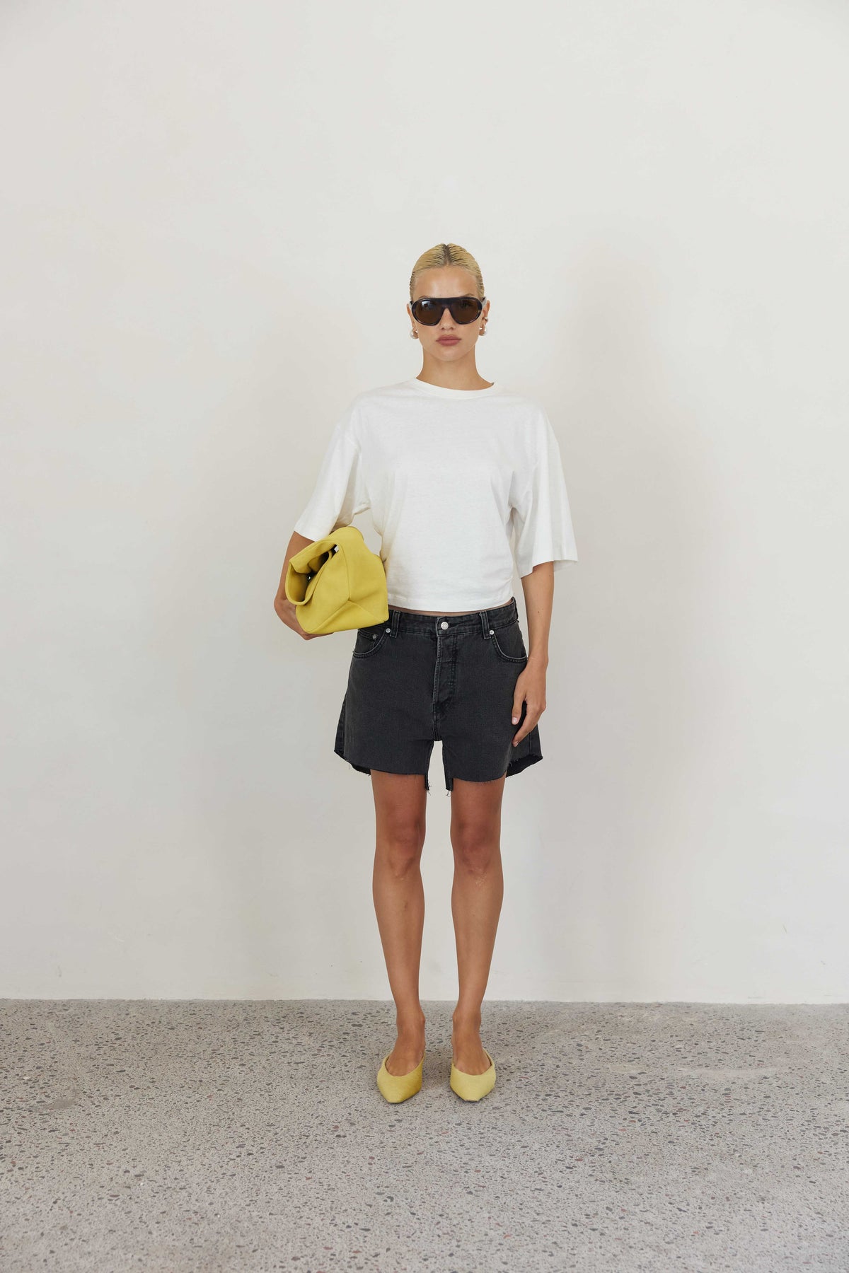CINCHED TEE in HEMP