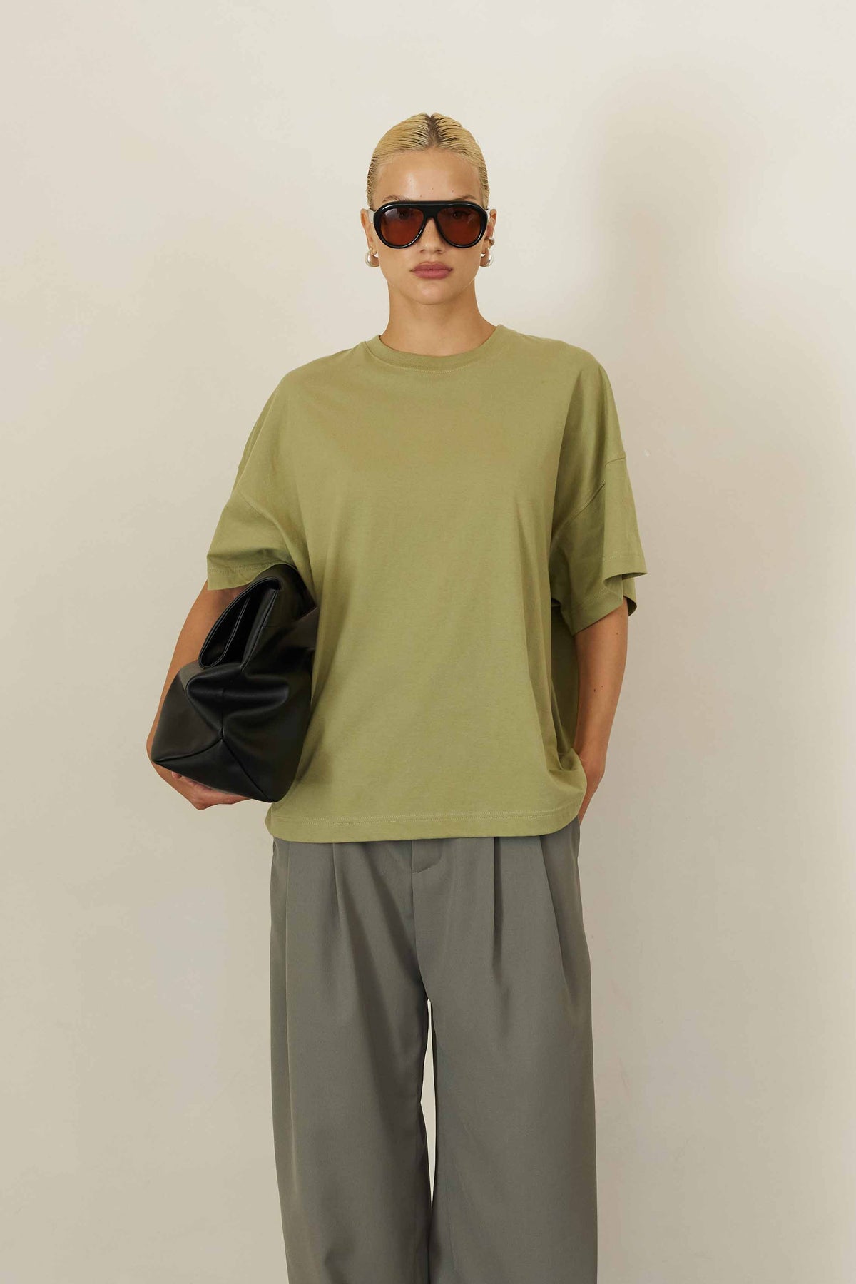 OVERSIZED TEE in LIME