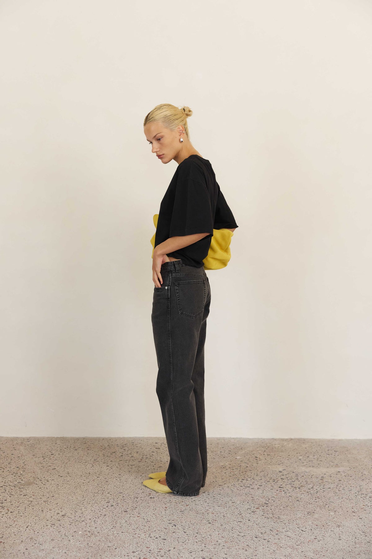JEANS 01 in BLACK