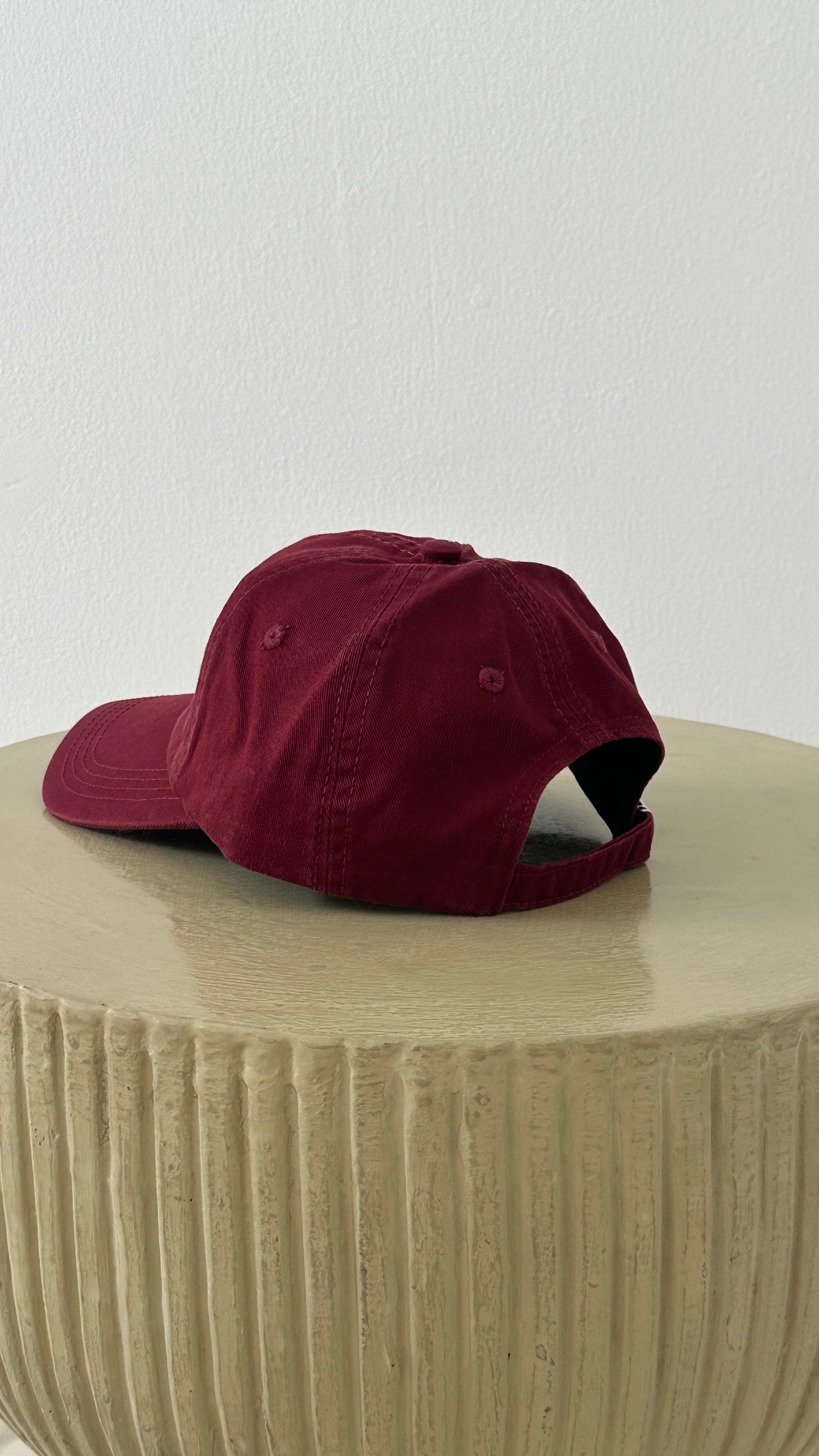 SUNDAY HAT in BURGUNDY