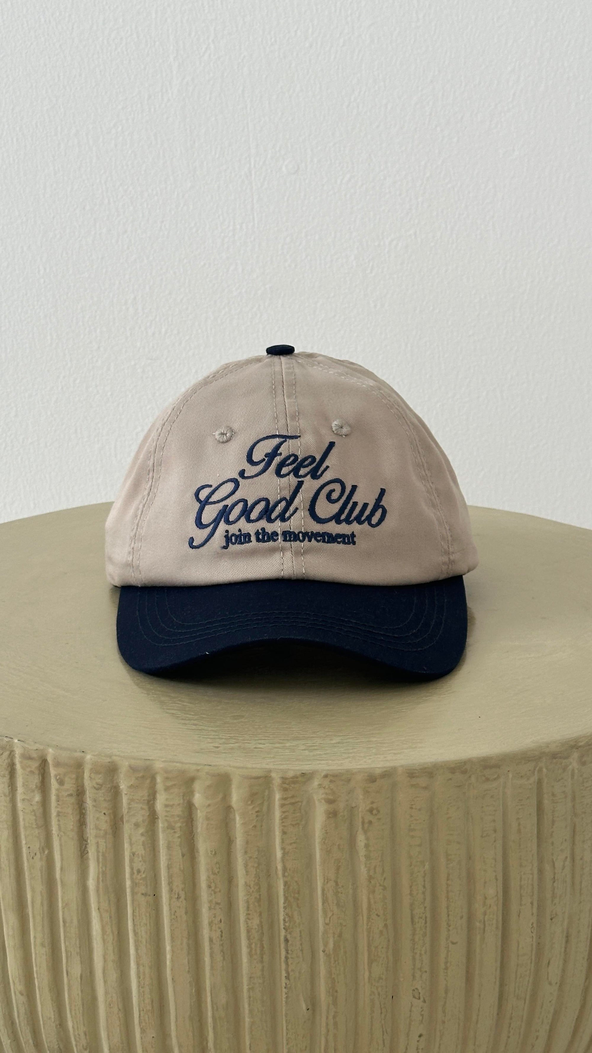 FEEL GOOD CLUB in BEIGE/NAVY