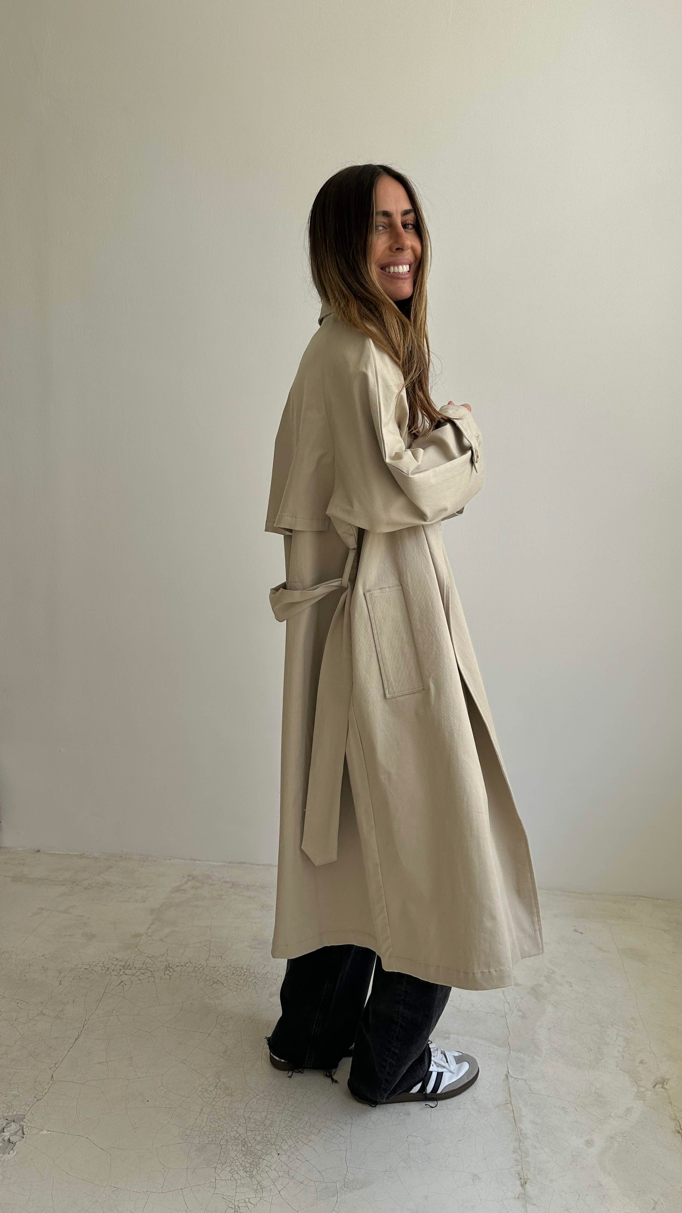 TRENCH COAT in SAND – Les.Basics