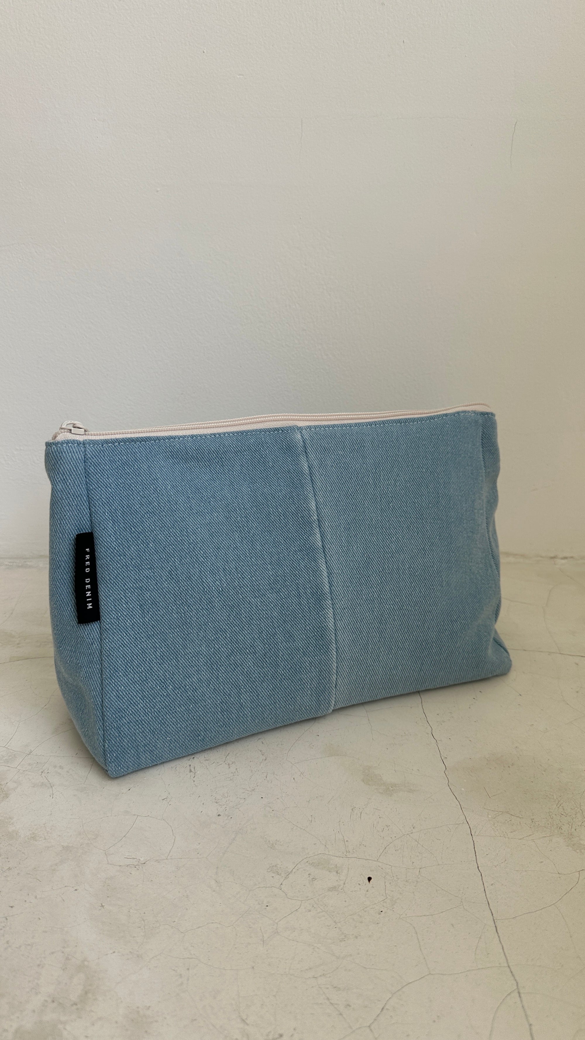 DENIM POUCH in BLUE