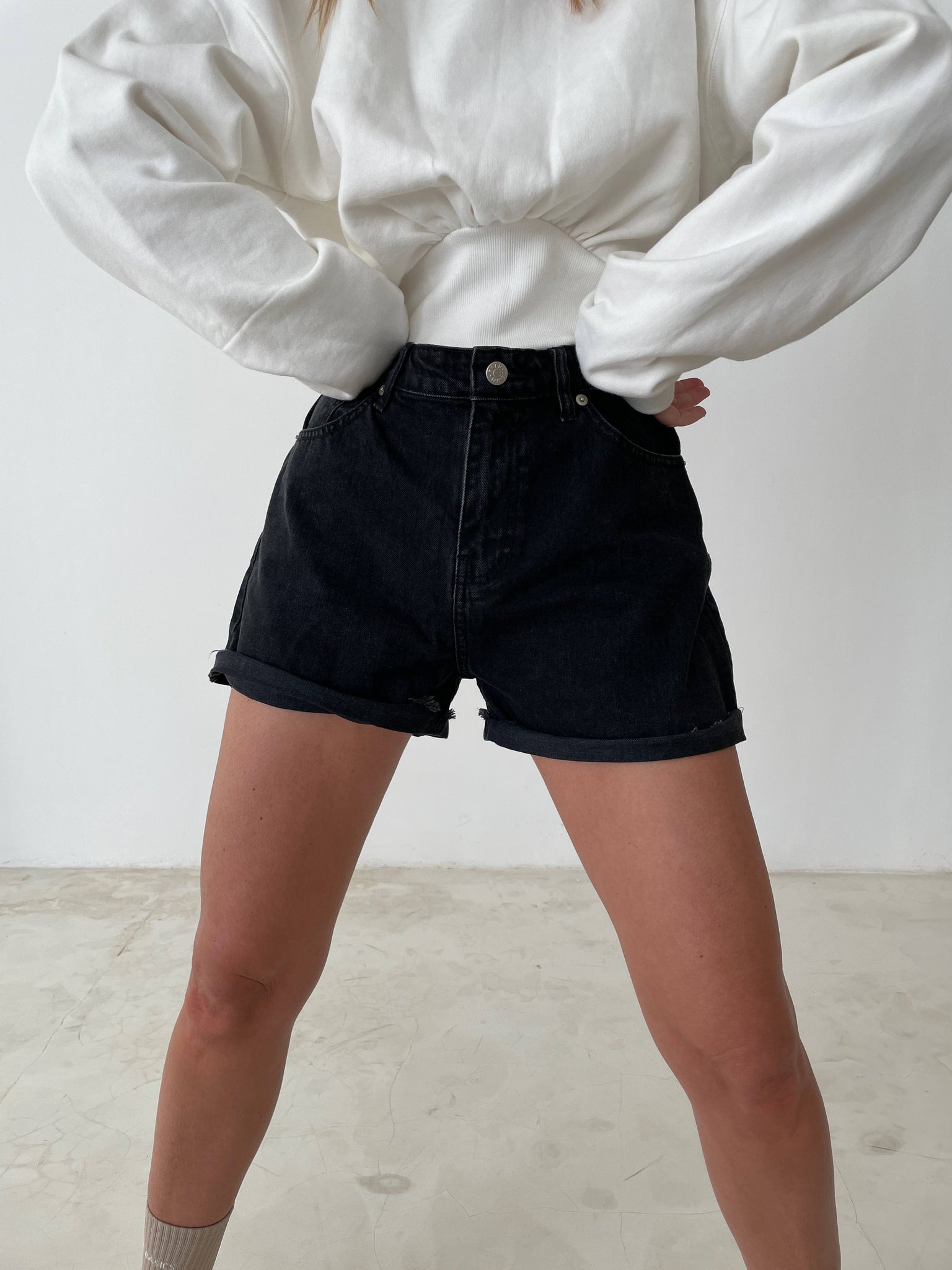 STOCK IN CANADA-ROLL UP SHORTS in BLACK (NO INTEGRATED WAIST ELASTIC)