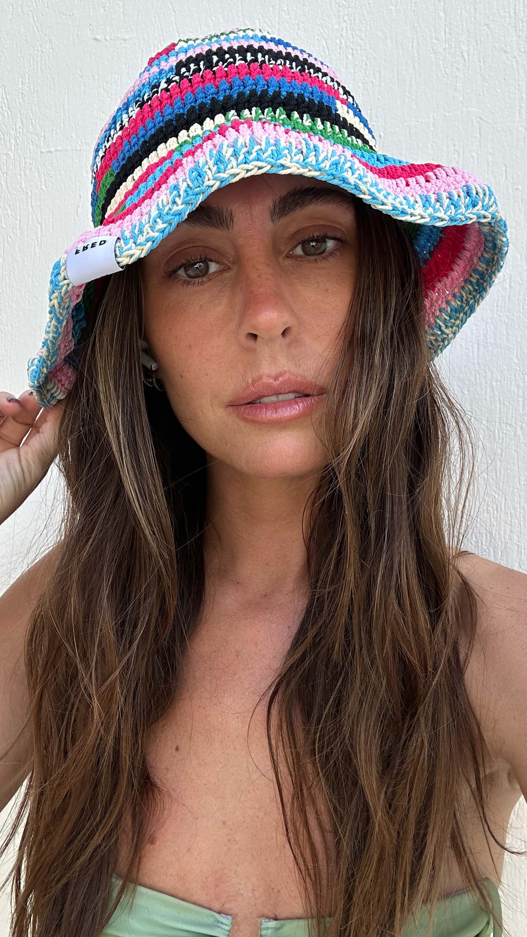 CROCHET HAT in MIXED