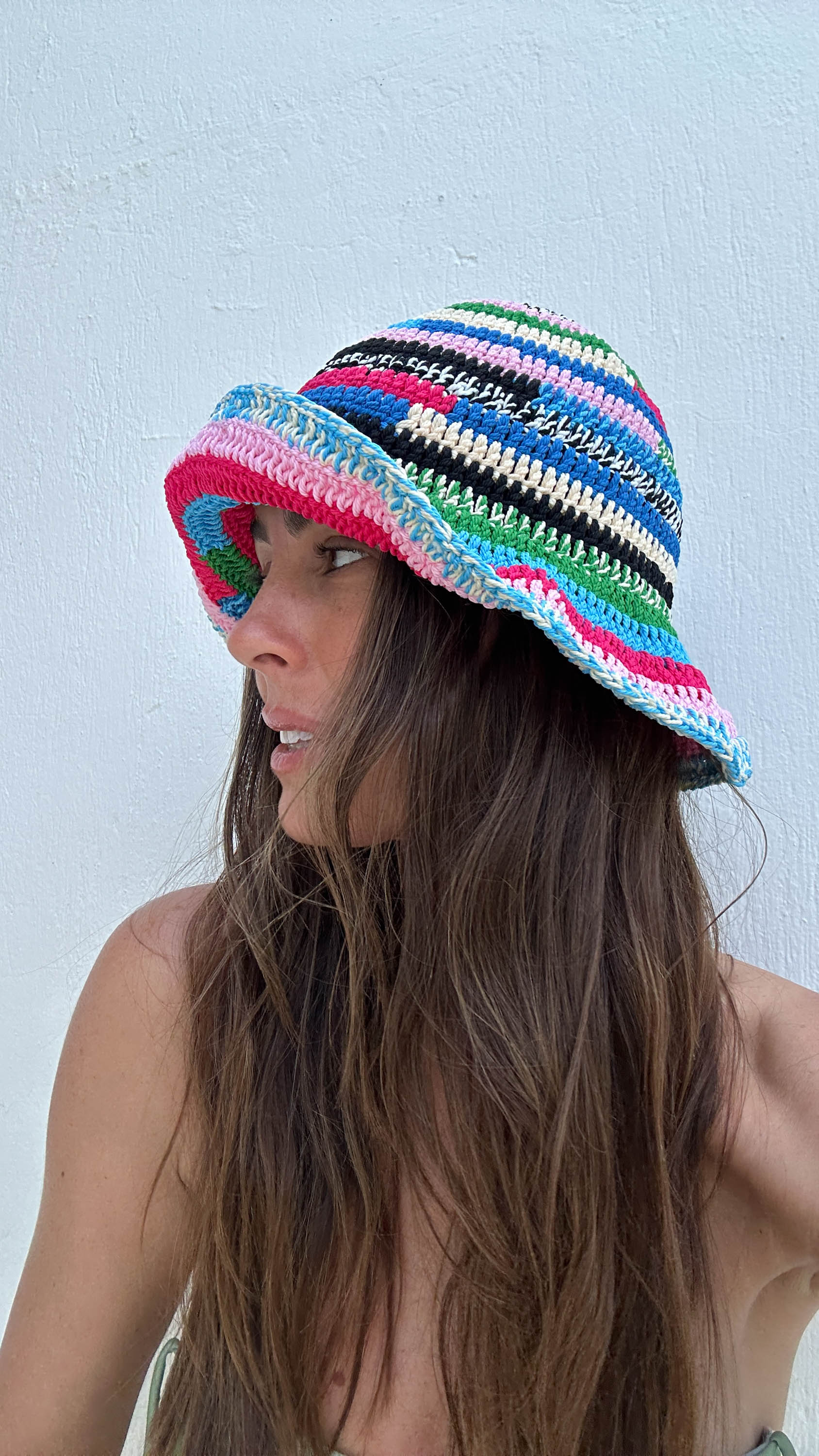 CROCHET HAT in MIXED