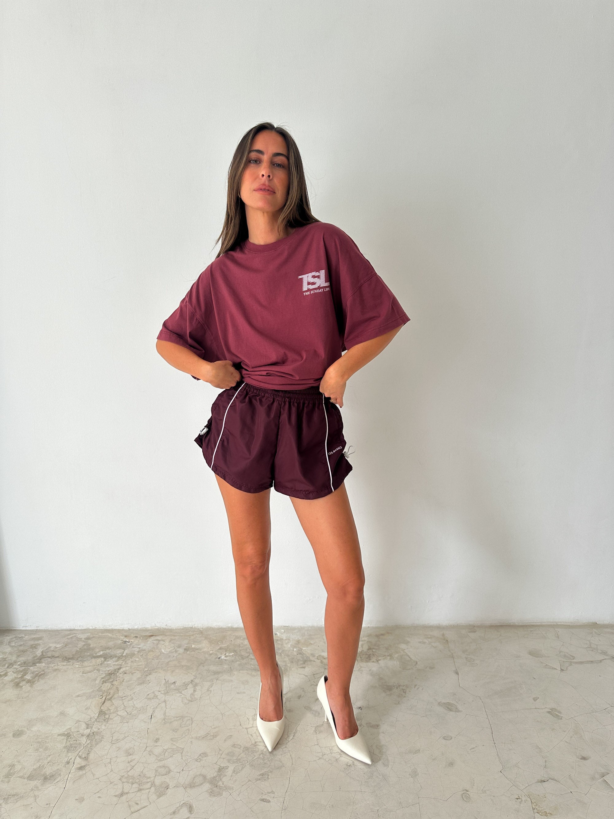 SPORTS SHORTS in BURGUNDY