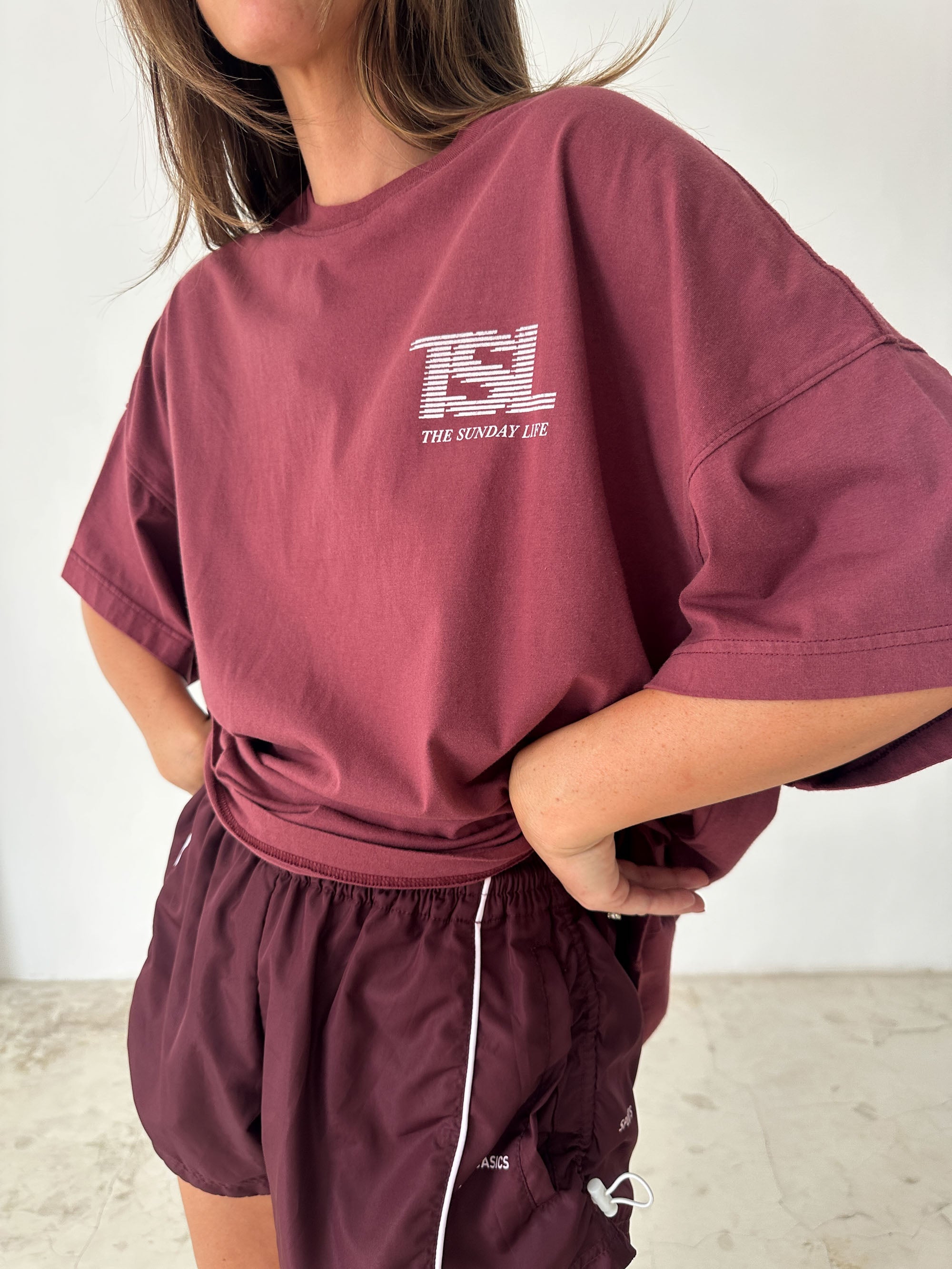 SPORTS SHORTS in BURGUNDY