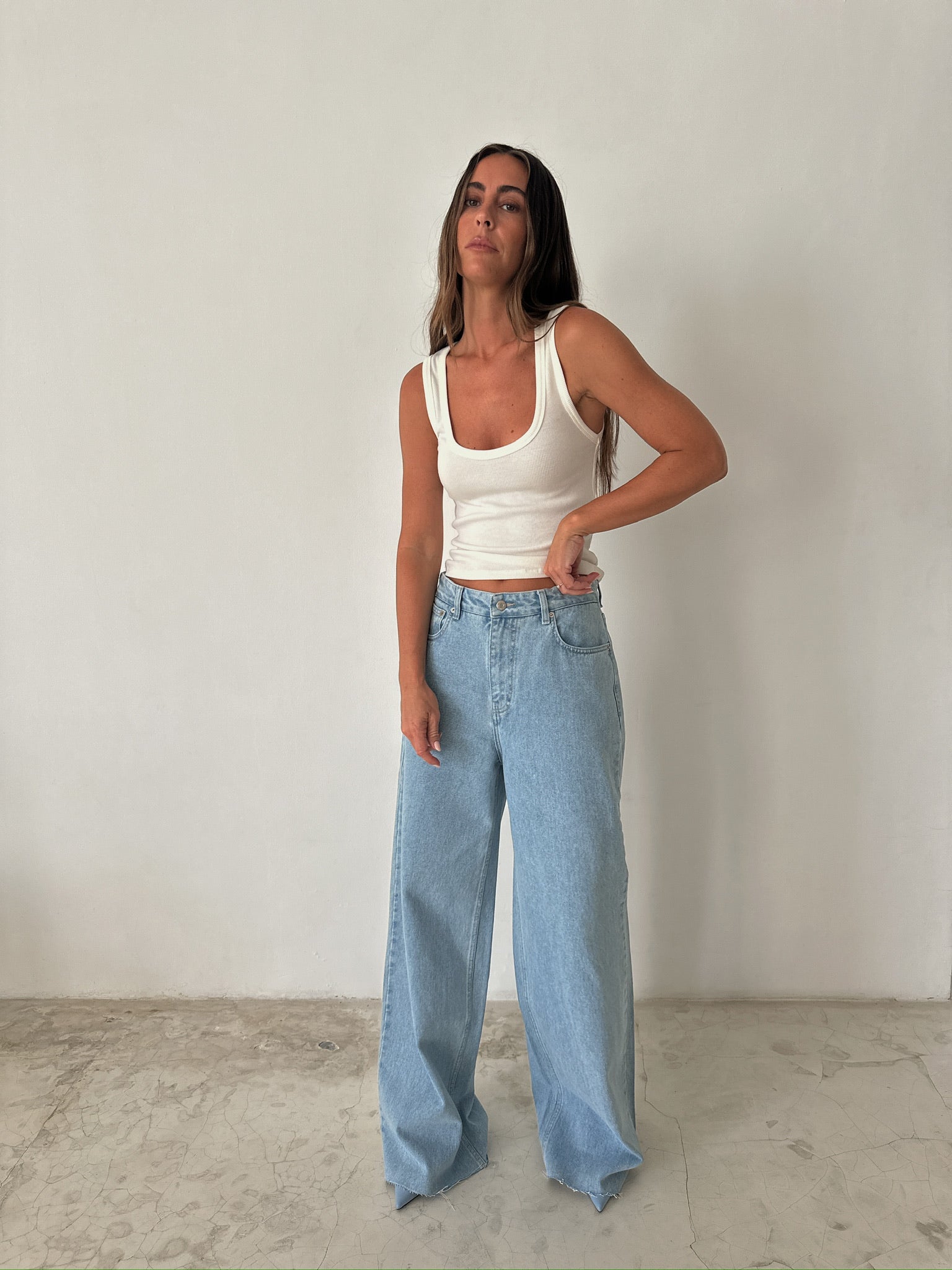 JEANS 02 in LIGHT BLUE