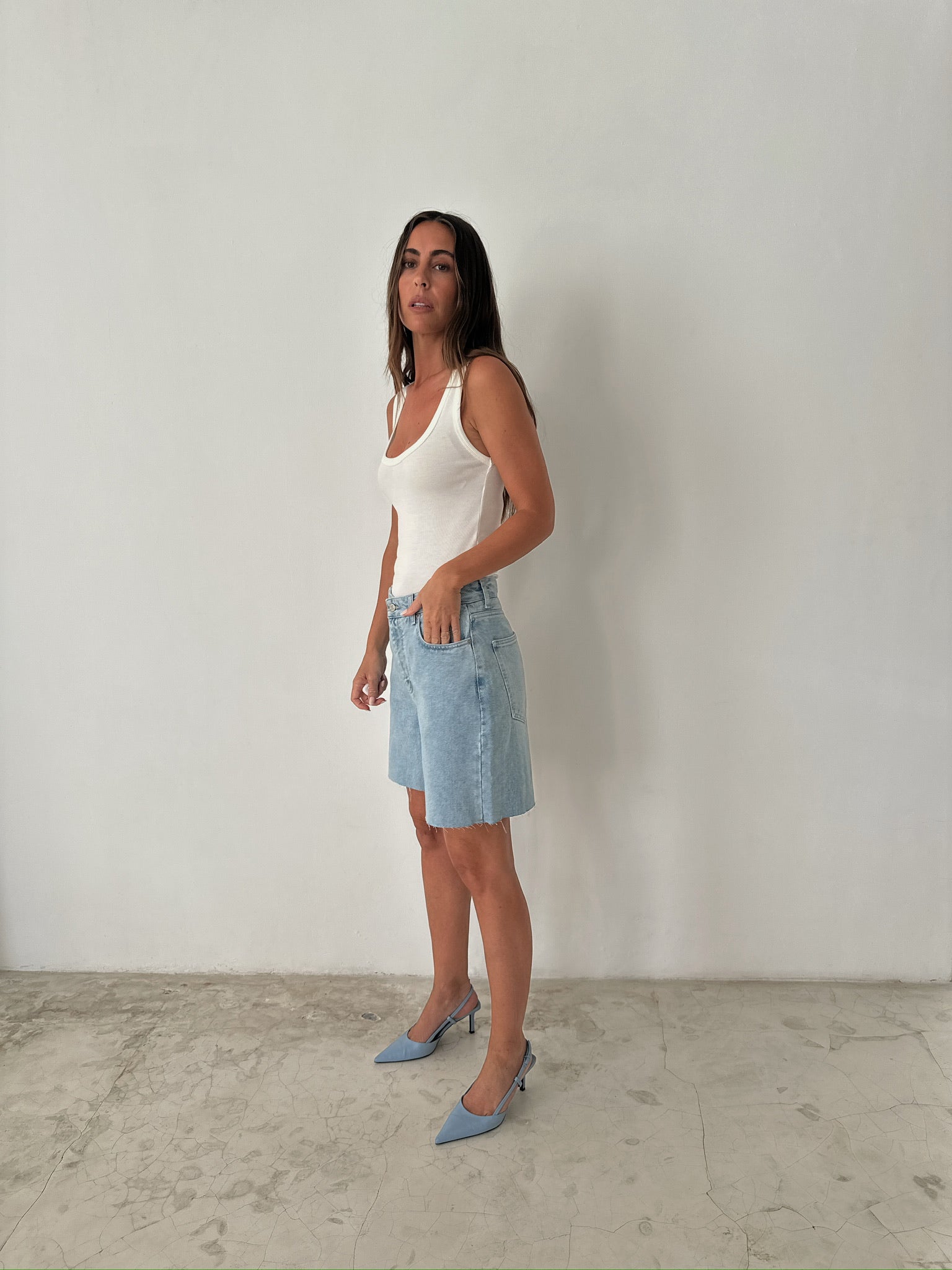 SHORTS 02 in LIGHT BLUE