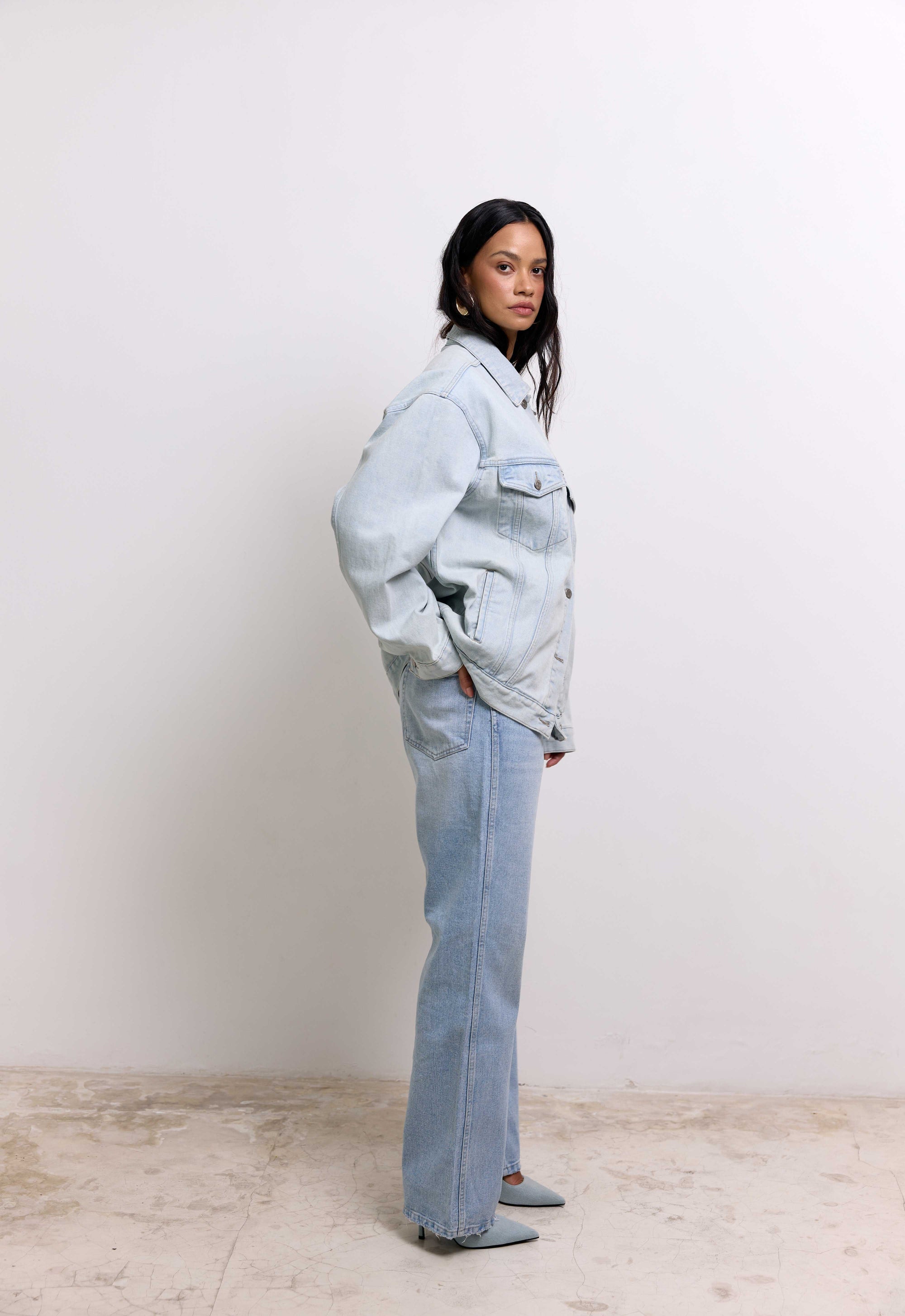 JEANS 01 in LIGHT BLUE