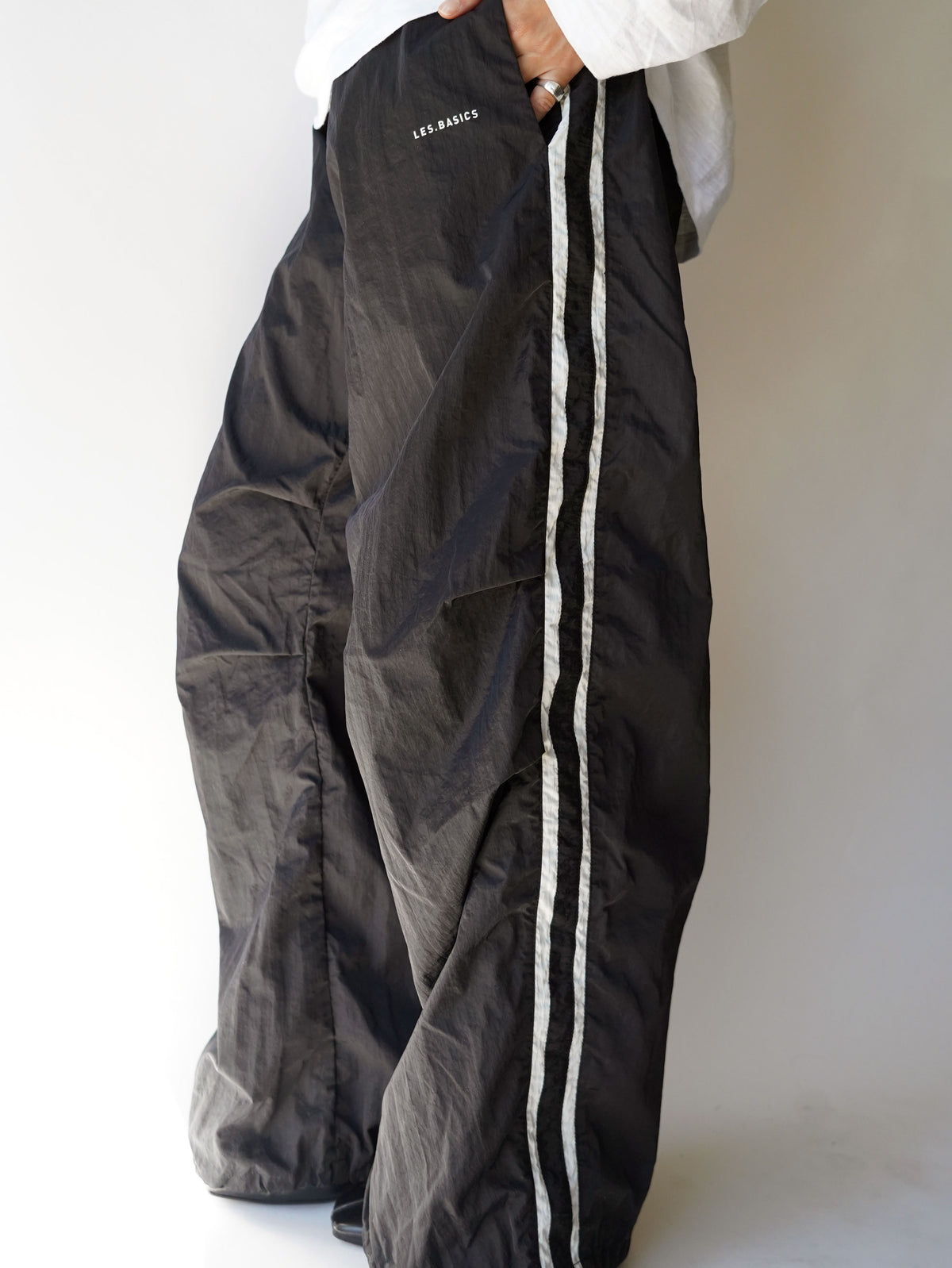 SPORTS PANTS 2.0 in BLACK