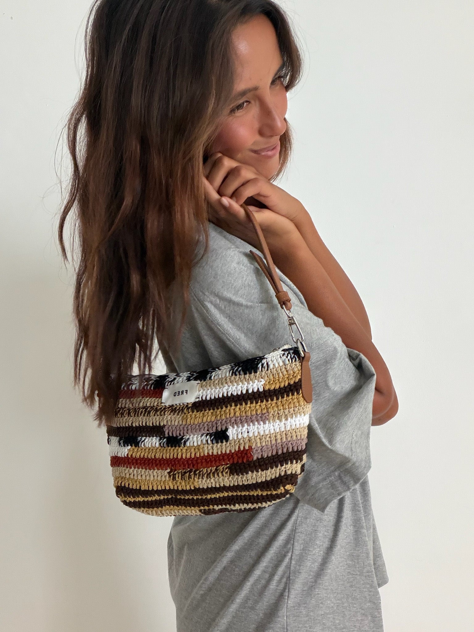 CROCHET BAG in MIXED BROWN