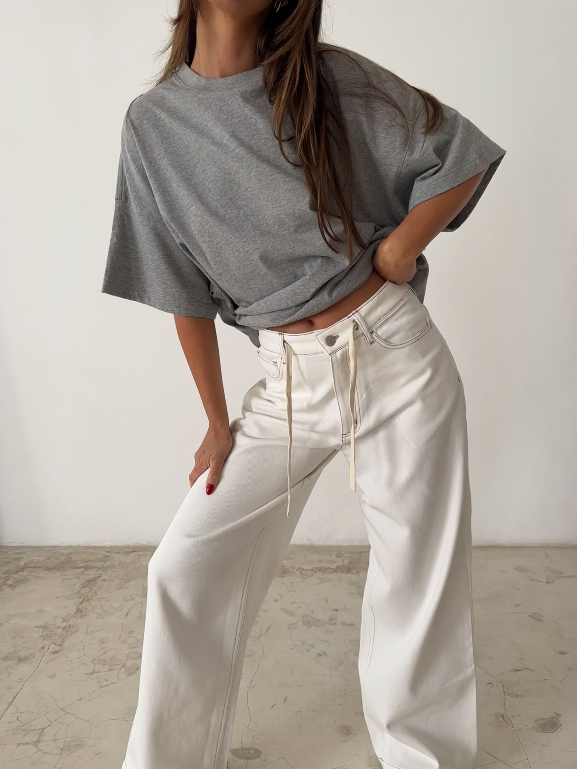 OVERSIZED TEE in GREY