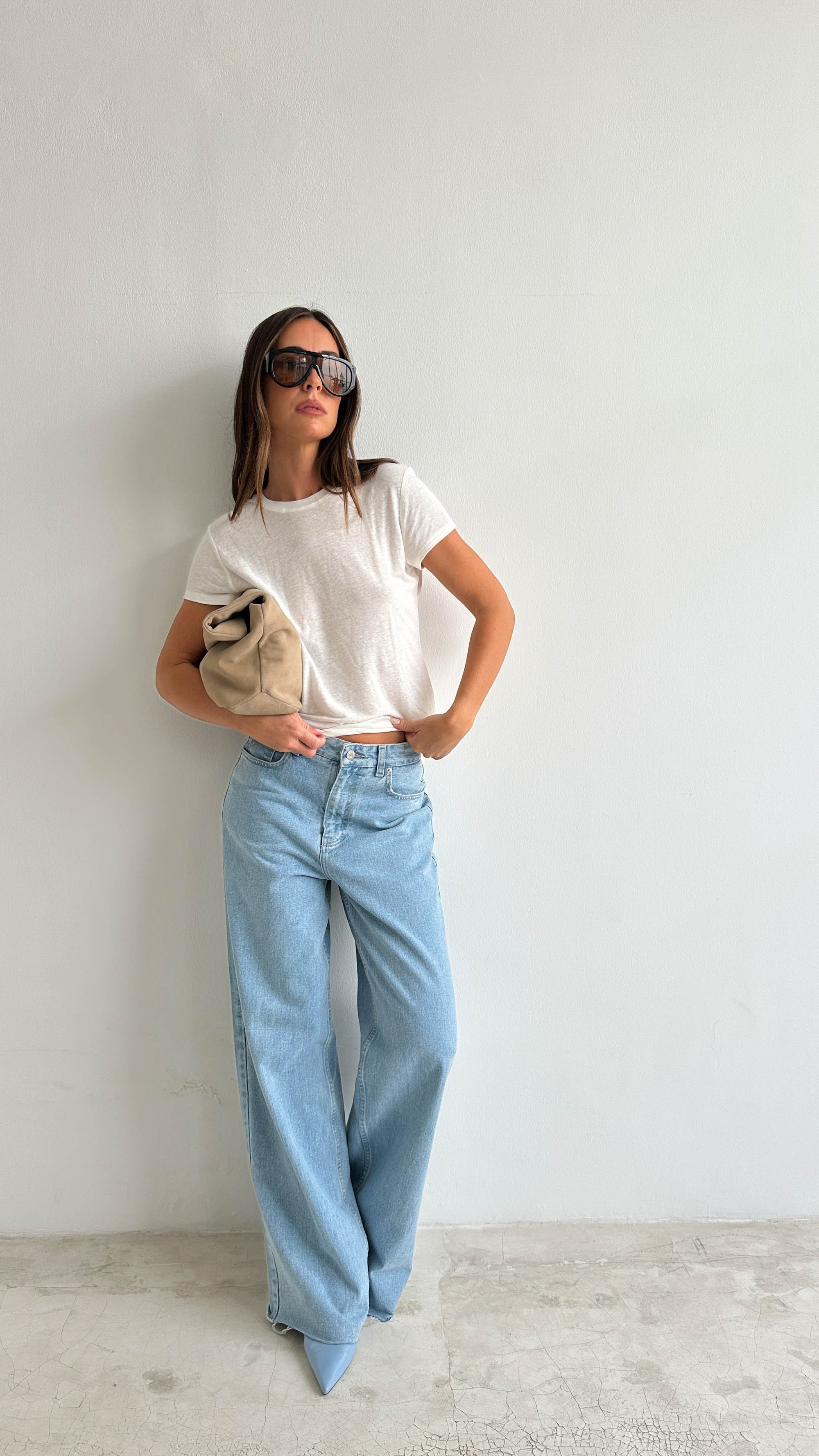 SUEDE CLUTCH in SAND