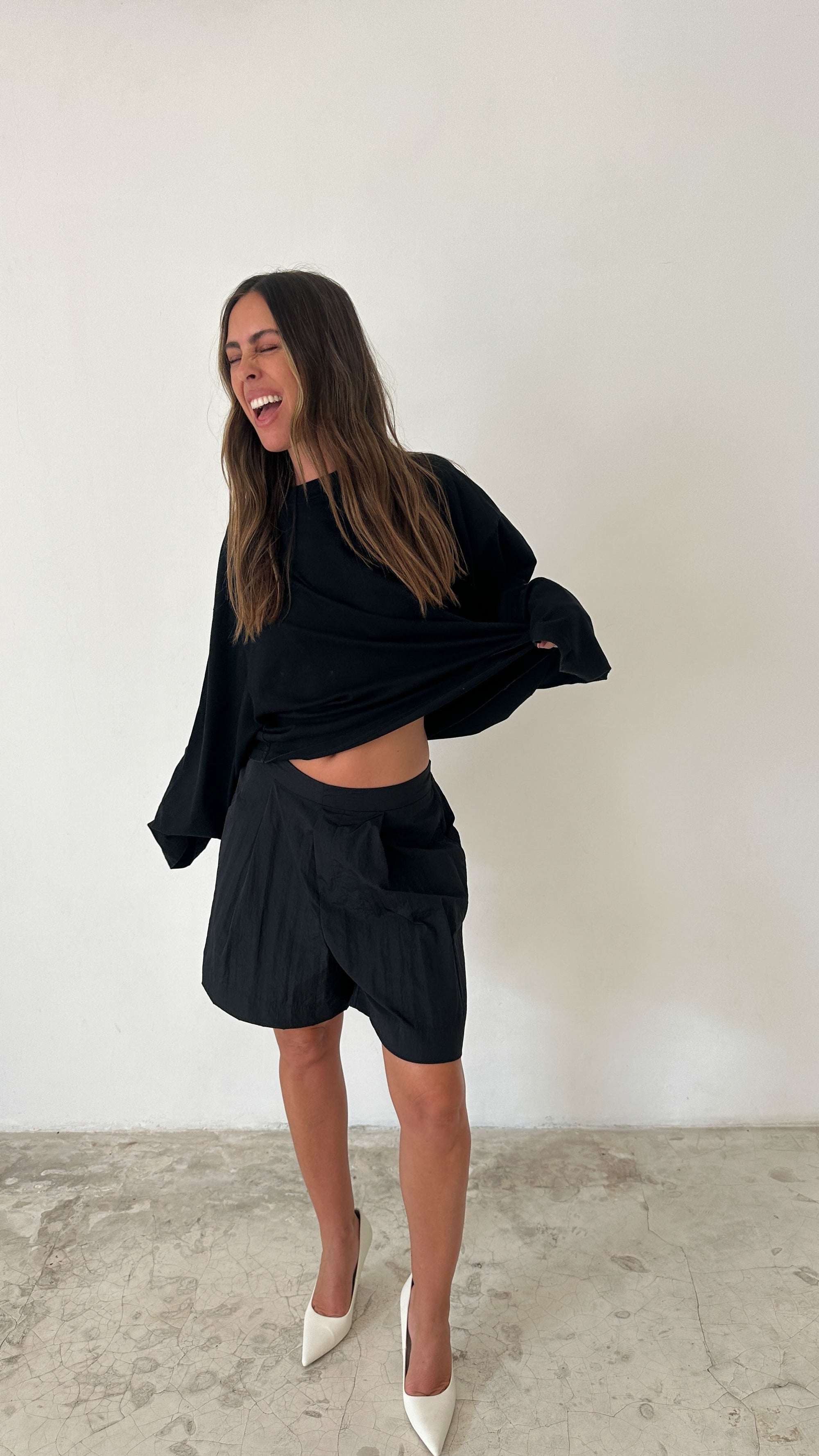 SPORTS LONG SLEEVE TEE in BLACK
