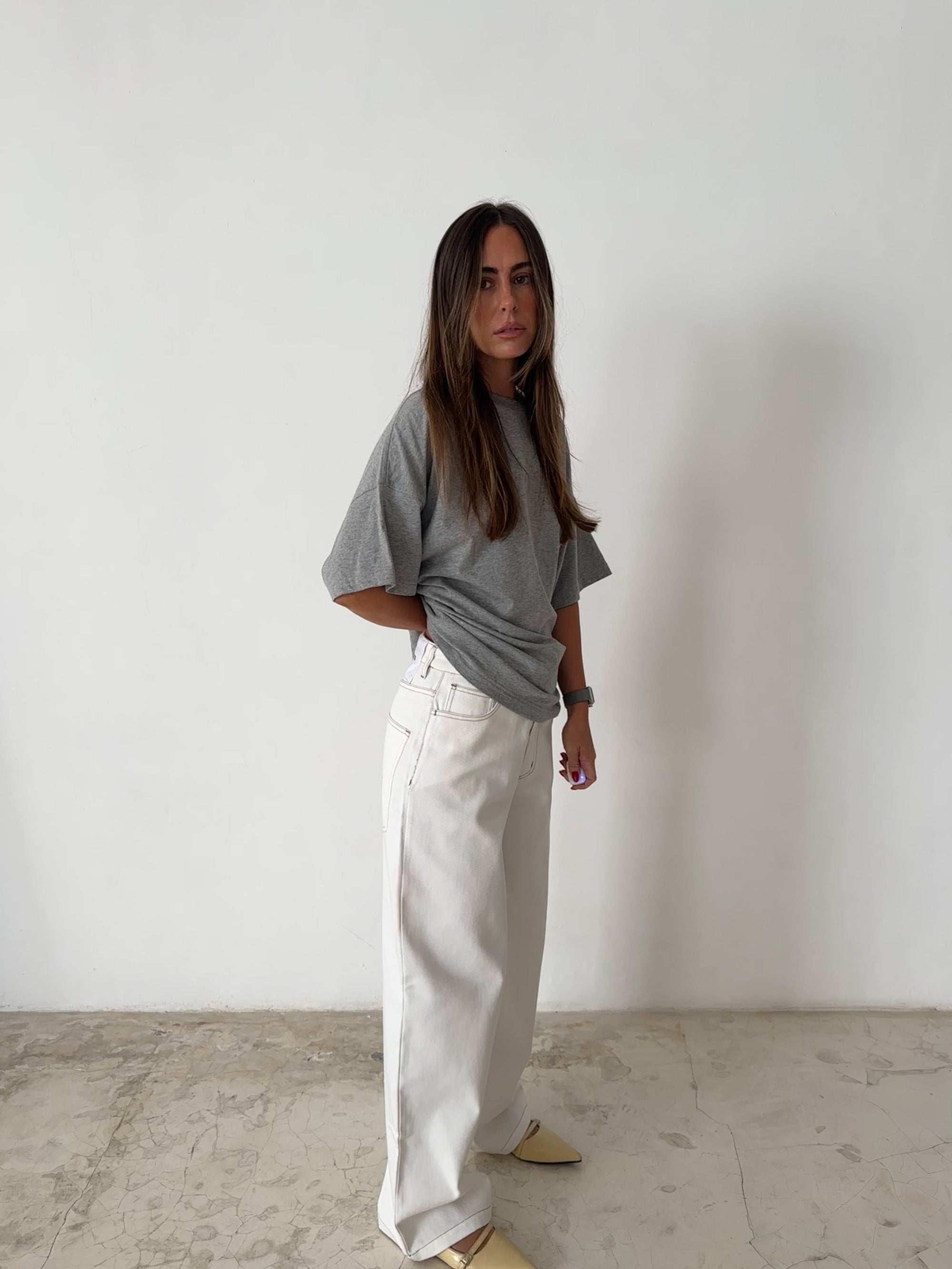 OVERSIZED TEE in GREY