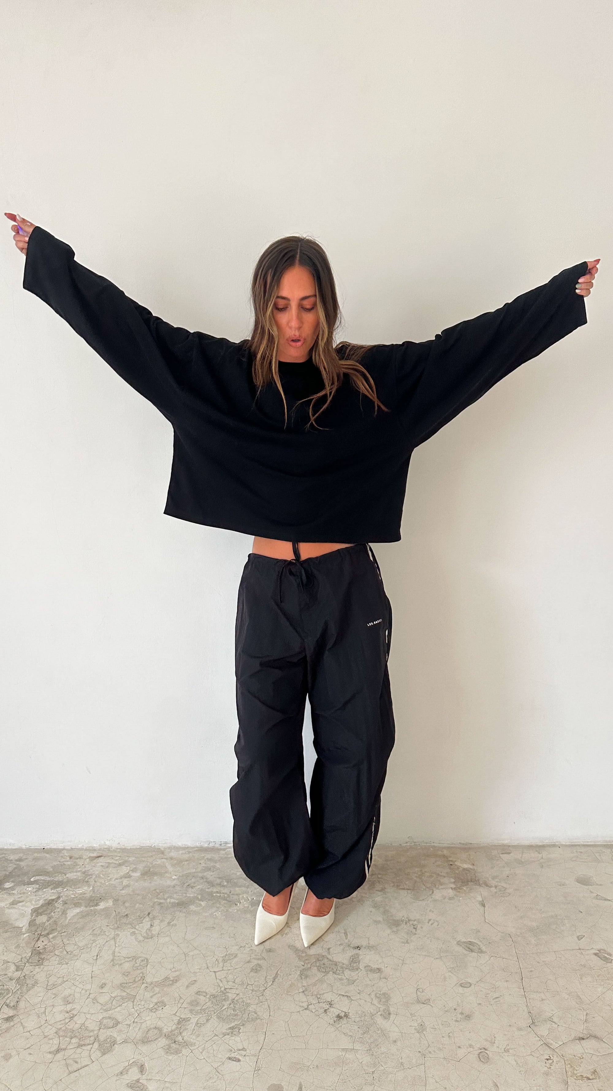 SPORTS LONG SLEEVE TEE in BLACK