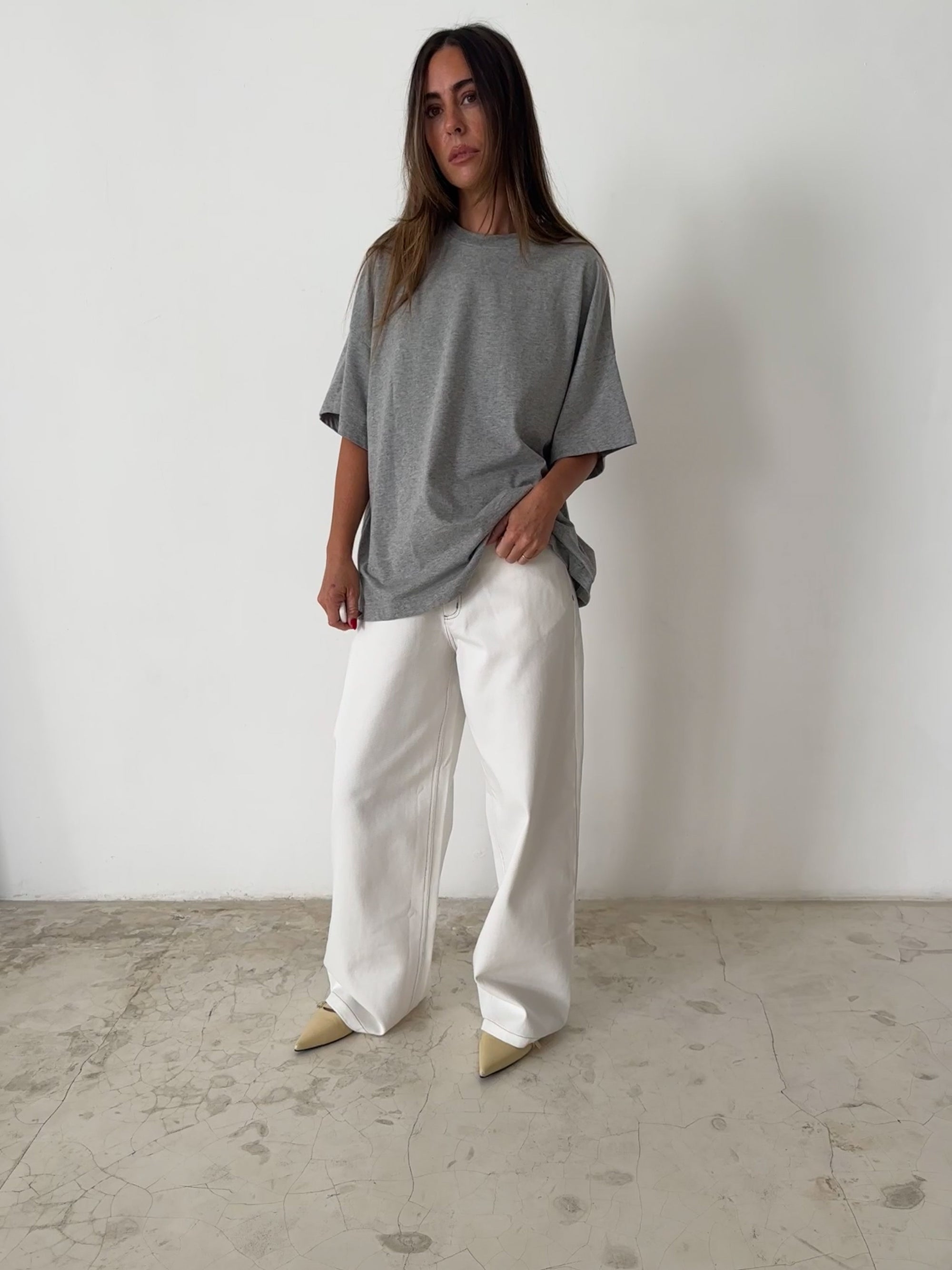 OVERSIZED TEE in GREY