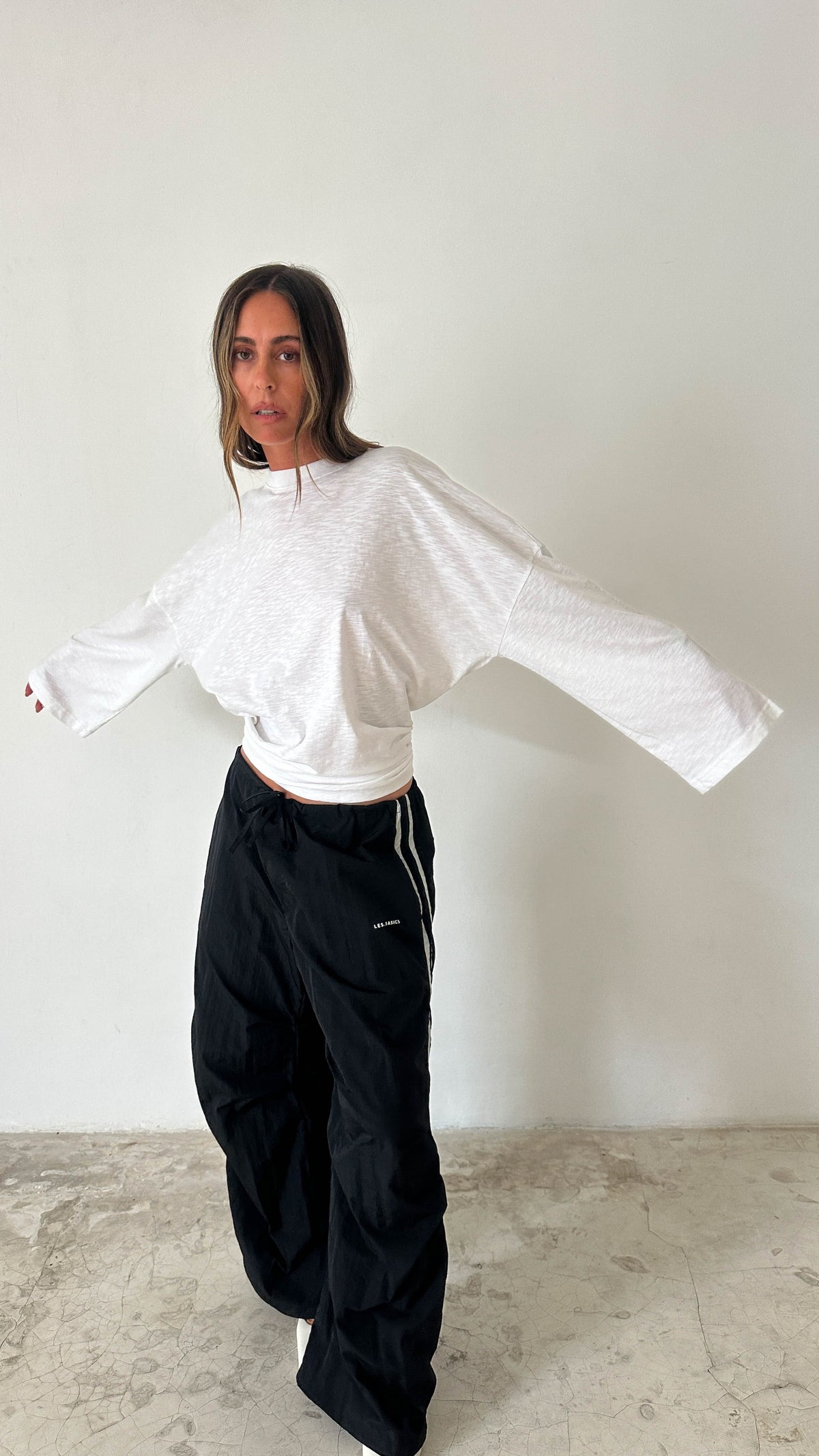 SPORTS LONG SLEEVE TEE in WHITE SLUB