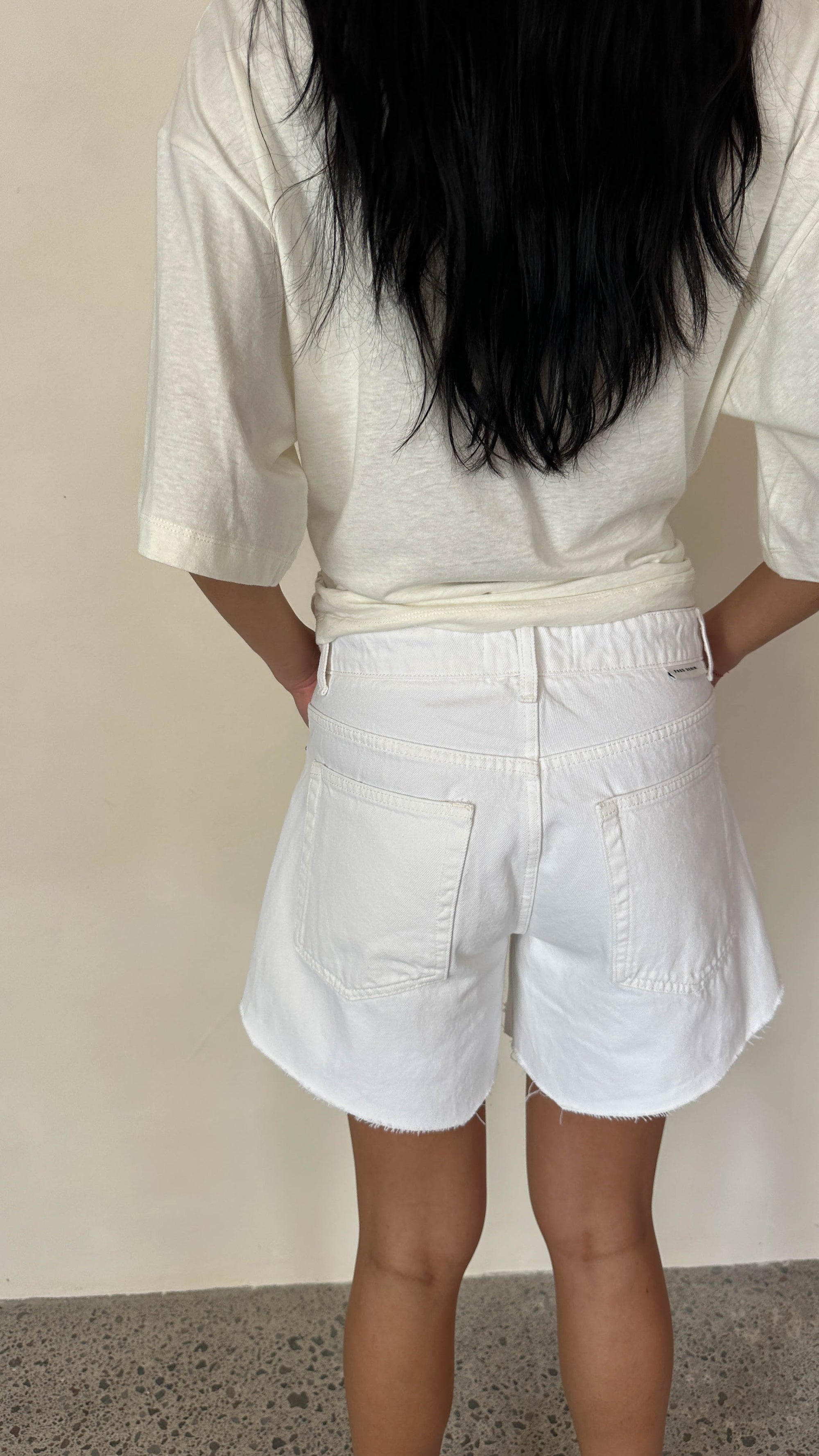 SHORTS 03 in WHITE