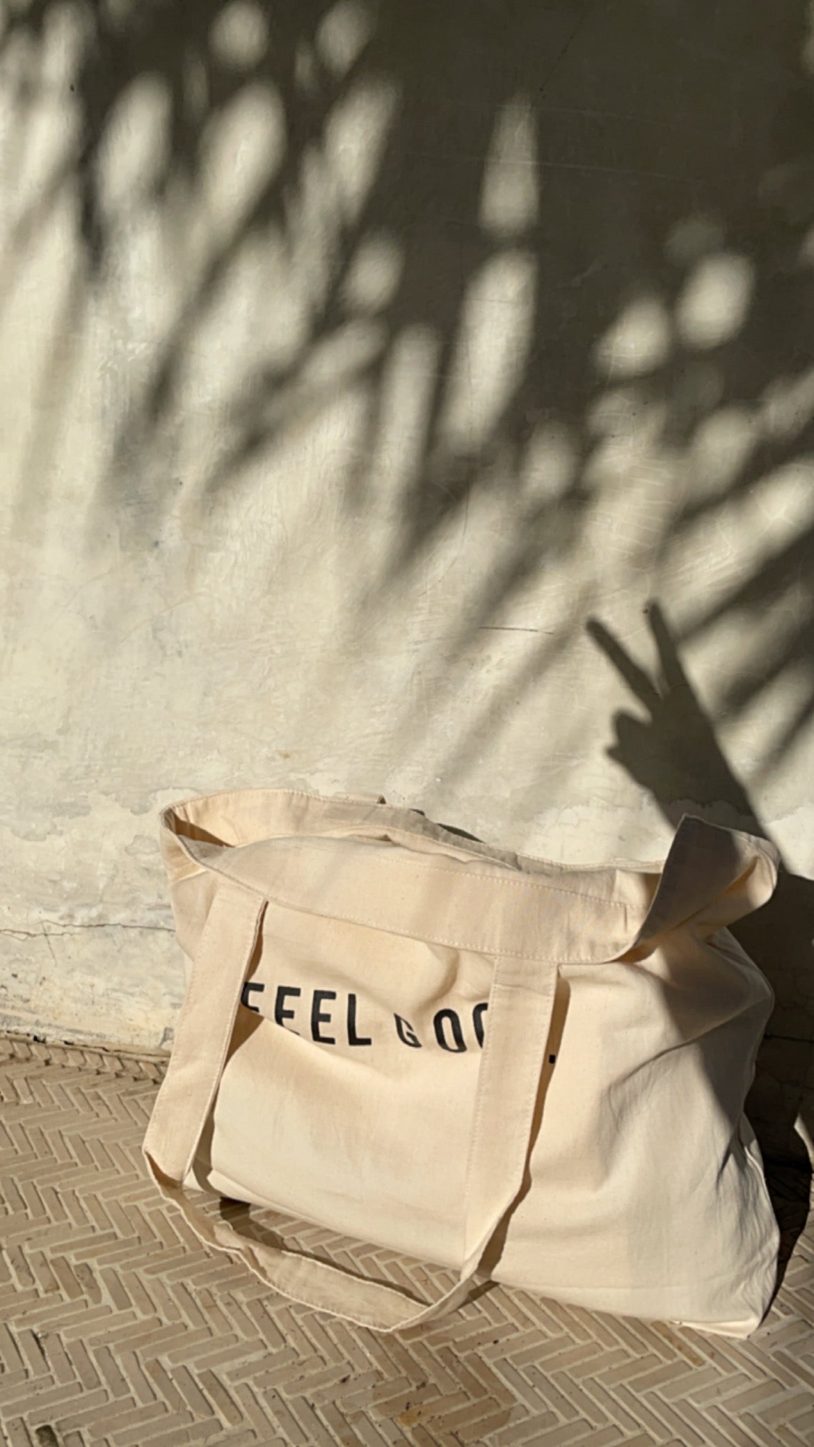 LES.BASICS TOTE BAG in NATURAL