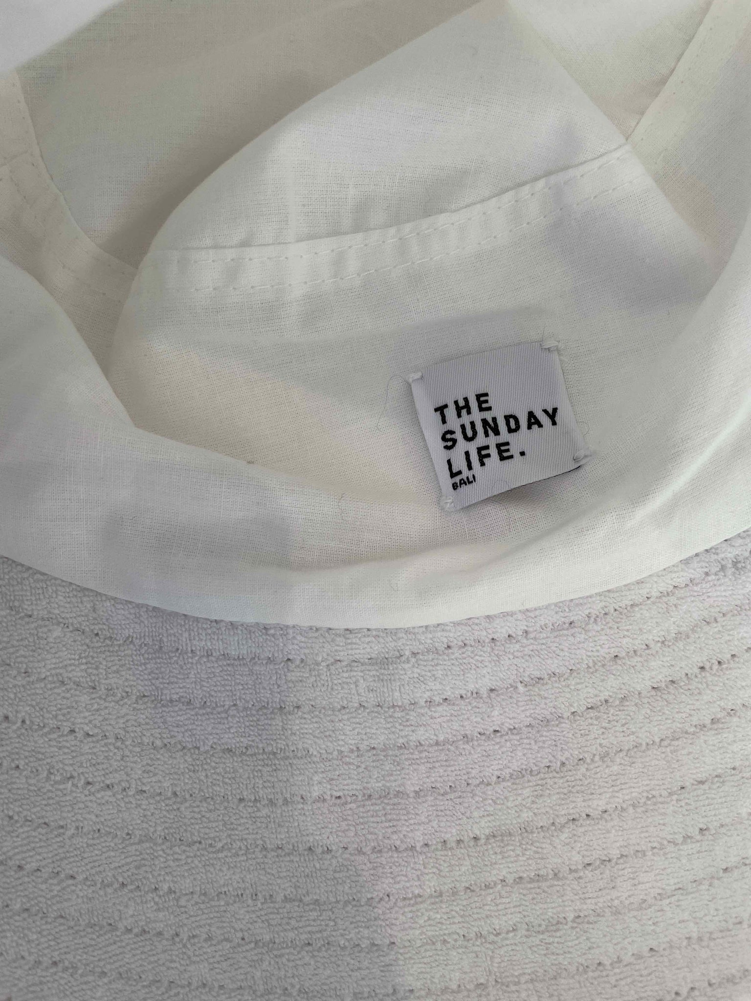TOWEL BUCKET HAT in WHITE