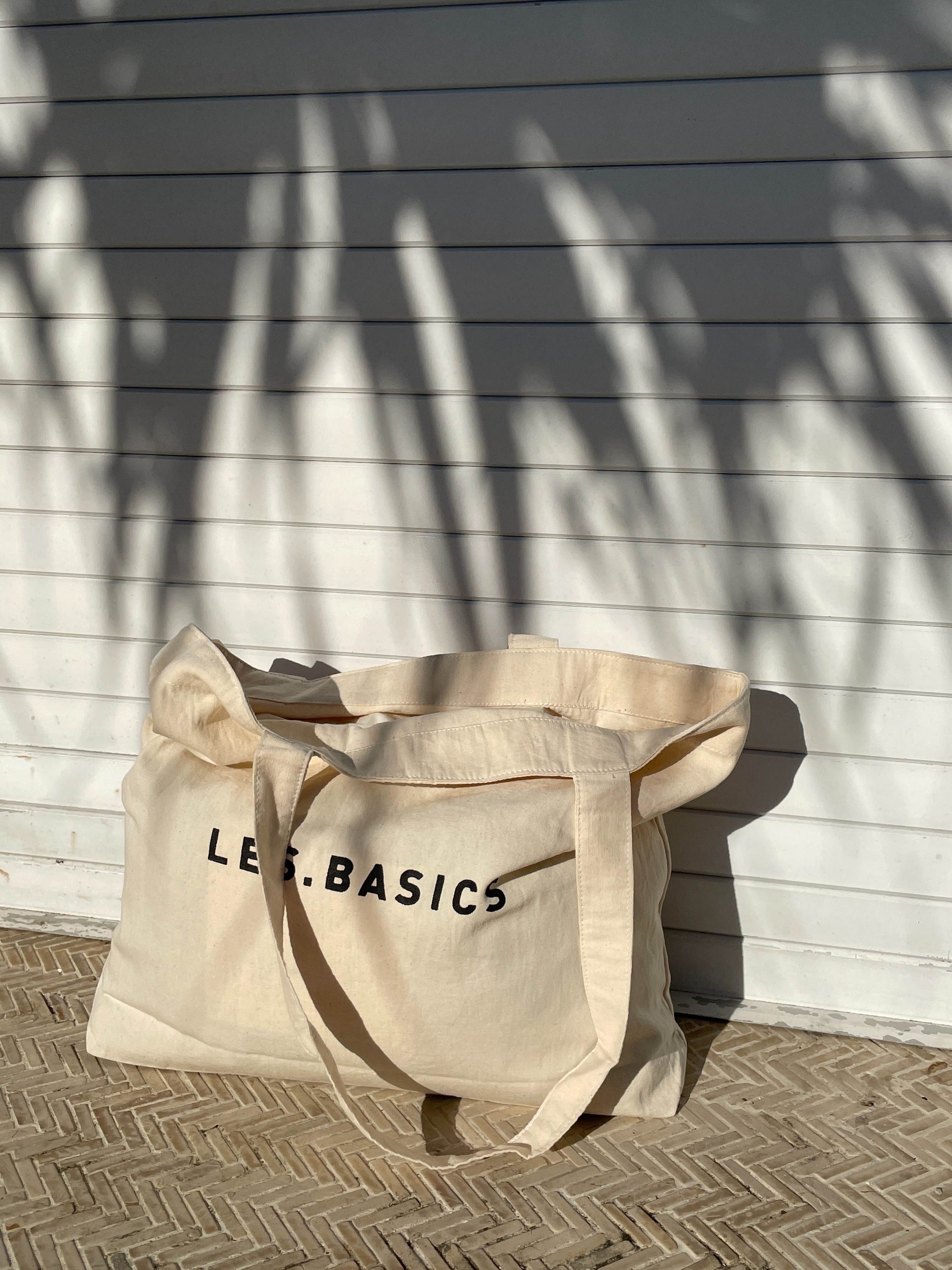 LES.BASICS TOTE BAG in NATURAL